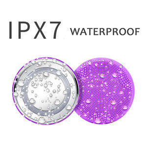 Brosse nettoyante faciale sonique rechargeable en silicone avec fonction de massage rajeunissant pour le nez, les lèvres et les mains - Product Image 4