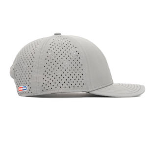 Casquette de baseball TCAP Chine personnalisée en tissu polyester imperméable avec patch en caoutchouc, structure à 6 panneaux - Product Image 3