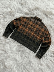 <span class=keywords><strong>Camicia</strong></span> a maniche lunghe personalizzata OEM <span class=keywords><strong>camicia</strong></span> a quadri in cotone con strass stampa di <span class=keywords><strong>lino</strong></span> per gli uomini - Product Image 5