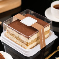 Vente en gros Boîte à dessert transparente Tiramisu Boîte d'emballage de gâteau carrée en plastique transparent Boîte d'emballage de pâtisserie avec couvercle
