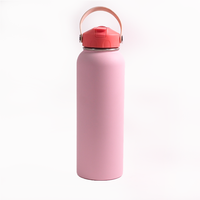 Bouteille d'eau portable écologique réutilisable légère de 40 oz en acier inoxydable avec couvercle à paille rabattable breveté