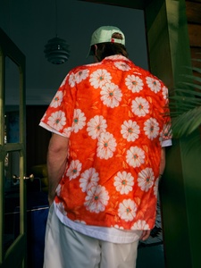 Camicia estiva gonfiaggio hawaiana con stampa digitale stampa arancione Allover camicia a manica corta con colletto corto - Product Image 4