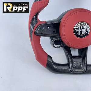 Volant en fibre de carbone Rppf à succès pour <span class=keywords><strong>Alfa</strong></span> <span class=keywords><strong>Romeo</strong></span> <span class=keywords><strong>Giulia</strong></span> <span class=keywords><strong>2017</strong></span>, cuir perforé rouge, personnalisation - Product Image 4