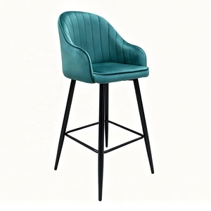 Tabourets <span class=keywords><strong>de</strong></span> <span class=keywords><strong>bar</strong></span> élégants en velours capitonné avec accoudoirs et structure en métal <span class=keywords><strong>noir</strong></span> pour la maison, l'hôtel, le <span class=keywords><strong>bar</strong></span>, le café - Product Image 4