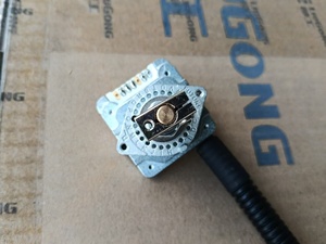 อะไหล่เครื่องจักรก่อสร้าง 34B2023 KNOB ที่ใช้ร่วมกันได้กับ Liugong ของแท้จากโรงงานผู้เชี่ยวชาญ - Product Image 5