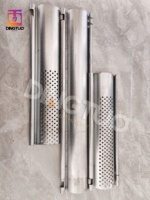Machine de formage de lames en acier perforées pour portes à enroulement, populaire au Mexique, avec moteur et roulement, haute productivité, durable, faible entretien
