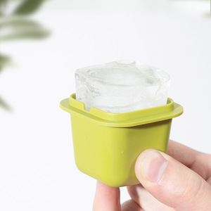 Moule à glaçons carrés, lot de 6, empilable, résistant au congélateur, pour un refroidissement rapide et une libération facile - Product Image 4