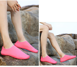 Chaussures de plage pour hommes et femmes, épaisseur normale, semelle souple, antidérapantes, séchage rapide, en caoutchouc - Product Image 5