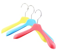 Cintre en plastique courant YT, cintre personnalisé avec logo, crochet coloré, cintre pour vêtements d'enfants, cintre à manteau de haute qualité
