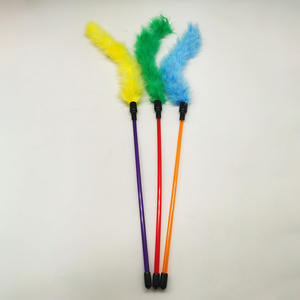 Juguete de Felpa para Gatos con Campanas y Plumas, Divertido y Interactivo - Product Image 6