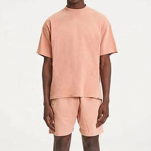 เสื้อยืดผู้ชายแฟชั่นสตรีทแวร์ ทรงโอเวอร์ไซส์ ลายตัวอักษรถัก น้ำหนักมาก คุณภาพสูง ผ้าฝ้าย 100% - Product Image 2