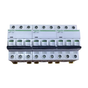 เบรกเกอร์ขนาดเล็ก Acti 9 IC65N รุ่นใหม่ แบบ C 3P 32A ชนิด Thermal-magnetic  A9F18332 MCB - Product Image 4