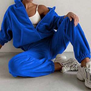 Tenues de sport pour femmes personnalisées, automne-hiver, 2 pièces, ensemble pantalon à capuche en polaire épais, coupe ample, haut deux pièces, vêtements de sport - Product Image 3