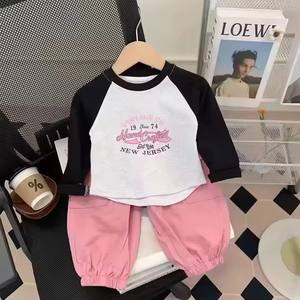 Venta al por mayor bebé niño niños Patchwork impreso algodón suave Shell Casual deportes sudadera conjunto manga larga <span class=keywords><strong>ropa</strong></span> de invierno niños - Product Image 6