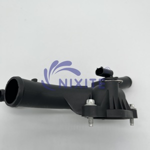 902-846, 1338489, 1338030 Sortie d'eau du boîtier du thermostat de liquide de refroidissement du moteur pour GM - Product Image 3