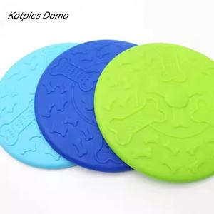 Kotpies Domo Pet oyuncak köpek uçan diskler TPR besleme eğitim çift amaçlı Bite direnci Pet köpek eğitim oyuncak - Product Image 4
