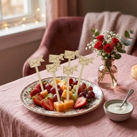 Piques à fruits en bambou LFGB Eco Love Letter Envelope, brochettes de cocktail pour la Saint-Valentin, piques jetables pour fêtes, vaisselle de table