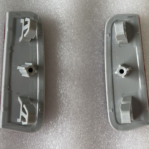 Réflecteurs de pare-chocs arrière Yaris 81920-0D040 81910-0D040, lentilles LED rectangulaires en PC auto-adhésives en forme de ménisque - Product Image 2