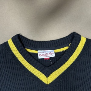 เสื้อสเวตเตอร์คอวีผู้ชาย แขนยาว ถักลายริบหนา สำหรับฤดูใบไม้ร่วงและฤดูหนาว - Product Image 4