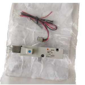 Válvula Solenoide SMC VQZ225 5M01 X92 24VDC Electro-Neumática de Reversa para la Industria Alimentaria - Product Image 1