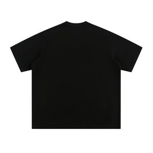 Camiseta de peso pesado: tela gruesa pero transpirable que mantiene su forma, lavado después del lavado, ofreciendo un aspecto estructurado - Product Image 4