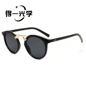 Women's <b>Sunglasses</b> Black PC Frame UV400 Protection Type 3 Sunshades Outdoor Fashionable - Product Image 1