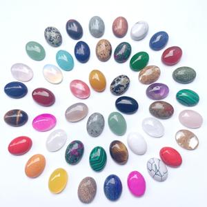 Cabochons en cristal <span class=keywords><strong>de</strong></span> guérison mixte <span class=keywords><strong>de</strong></span> petite taille pierre précieuse ovale à dos plat pour la fabrication <span class=keywords><strong>de</strong></span> bijoux - Product Image 1