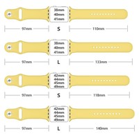 Bracelet en silicone souple classique pour Apple Watch 11 10 8 7, bracelet sport en caoutchouc de remplacement pour IWatch 41/45 42/46 49 mm