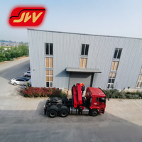 Grue articulée hydraulique montée sur camion Jiangwei SQ560ZB6+1 14T, portée 18,25 m avec flèche de rehaussement sur châssis CLW