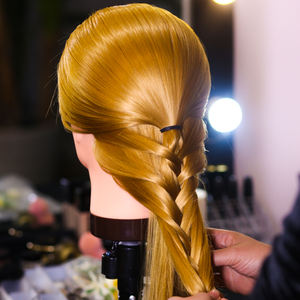 Cabeza de entrenamiento de práctica de peluquería, Manikin, cosmetología, maquillaje, muñeca manicana para exhibición, práctica de rizado trenzado - Product Image 2
