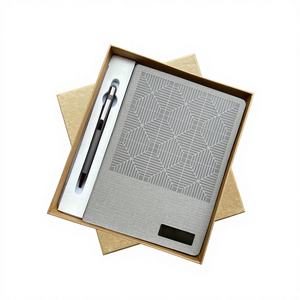 Juegos de Regalo Personalizados de Lujo Hechos a Mano con Serigrafía, Juego de Cuadernos de Cuero A5, Regalo Promocional Empresarial - Product Image 1