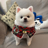 Jubah Selendang Anjing Kucing Motif Kotak-kotak Natal, Kerah Bulu Hangat, Hiasan Pita Salju dan Lonceng, untuk Anjing dan Kucing Kecil, Kerah Anjing Motif Kotak-kotak Musim Dingin