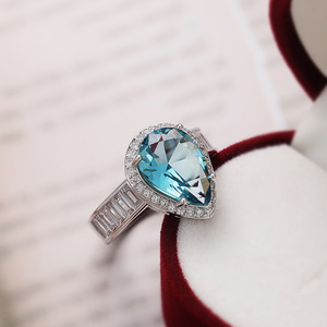 Anello Elegante a Forma di Goccia Blu per Donne - Product Image 5