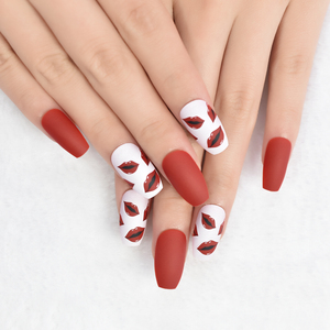 Prensa en las <span class=keywords><strong>uñas</strong></span> Labios Patrón Rojo Corto Medio Mate Faux Ongles <span class=keywords><strong>Manicura</strong></span> <span class=keywords><strong>Uñas</strong></span> postizas artificiales <span class=keywords><strong>para</strong></span> mujeres - Product Image 1