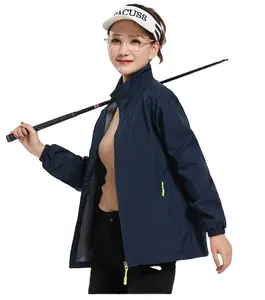 男式轻质雨衣防水聚酯风衣，带高尔夫和自行车软可包装雨衣工作旅行兜帽