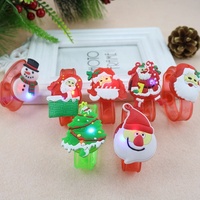 Bracelet lumineux LED de Noël, bracelet réglable en plastique, Père Noël, bonhomme de neige, arbre, décoration de fête pour enfants