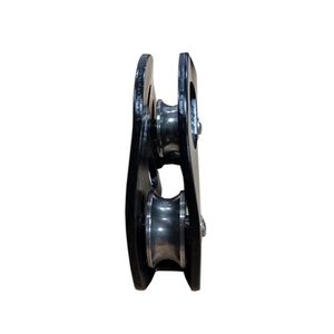 Polea Doble de Aluminio TP-973 de 25kN con Placas Laterales Fijas para Sistemas de Cables de Tirolina y Traverse en Parques de Aventura - Product Image 4