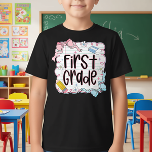 Camiseta de regreso a la escuela de primer grado para niñas, diseño de cuaderno rosa - Product Image 3