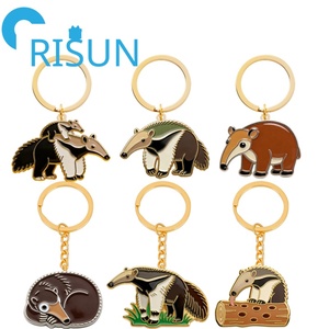 Porte-clés en émail personnalisé en métal, mignon, en forme de gaufre géante, Llavero Echidna, bijoux pour animaux, porte-clés - Product Image 1