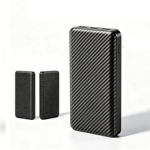Batterie externe portable haute capacité 20 000 mAh en fibre de carbone, étanche et ultra-légère pour l'extérieur - Product Image 1