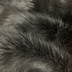Haute qualité 1500g blanc teint noir fausse fourrure de renard longue peluche tissu pour vêtements pour jouets - Product Image 3