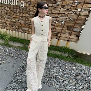 Abbigliamento estivo da ragazza Set di bottoni senza maniche in pizzo cavo Beige moda estiva Set in due pezzi per ragazze dai 7 ai 15 anni - Product Image 4