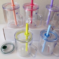 Nouveautés : Gobelet en plastique de 17 oz avec poignée, double paroi, sans BPA, pré-percé, avec paille et couvercles pour loisirs créatifs DIY