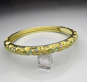 Pulsera de Aleación Chapada en Oro con Diseño Floral Retro y Diamantes Cloisonné para Mujer, Brazalete Hueco Pintado Estilo Antiguo, Económico y de Moda, Vintage - Product Image 4