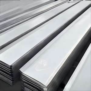 แผ่นสแตนเลส 304 กว้าง 350 มม. หนา 3 มม. สำหรับกั้นน้ำ - Product Image 1