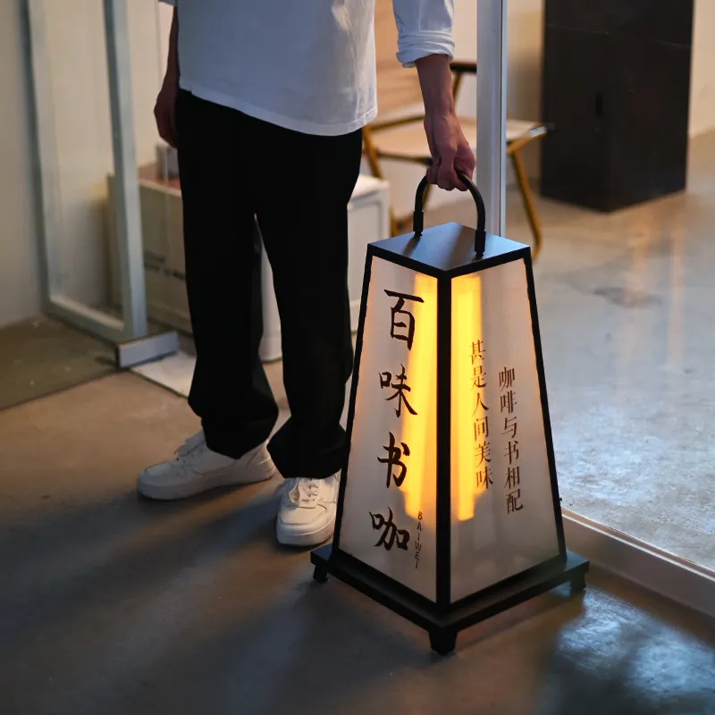 Chinese retro style floor standing charging advertising lightbox  suitable for cafes  taverns  restaurants  and tea houses