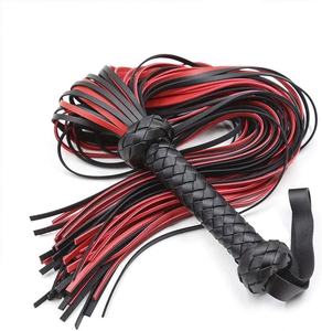 Frusta in Pelle PU di Alta Qualità con Manico Intrecciato e Nappine per BDSM, Bondage, Giochi di Coppia SM - Product Image 2
