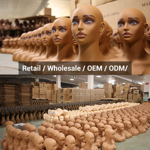 Tête de mannequin féminin réaliste pour l'affichage de perruques, support en PVC, taille plus, coque souple avec épaules, perçable - Product Image 6