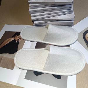 Günstige Einweg-<span class=keywords><strong>Slipper</strong></span> aus Stoff für Hotel, <span class=keywords><strong>Spa</strong></span> und Gäste, aus Vliesstoff, weich und bequem, Einmal-<span class=keywords><strong>Slipper</strong></span> für Urlaub und Events - Product Image 2
