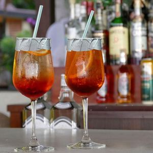 Tapa Protectora Personalizada para Bebidas, Desechable, Impermeable, Ecológica, Autoadhesiva, de Papel de Aluminio con Logotipo, para Vasos de Bebidas Alcohólicas - Product Image 6